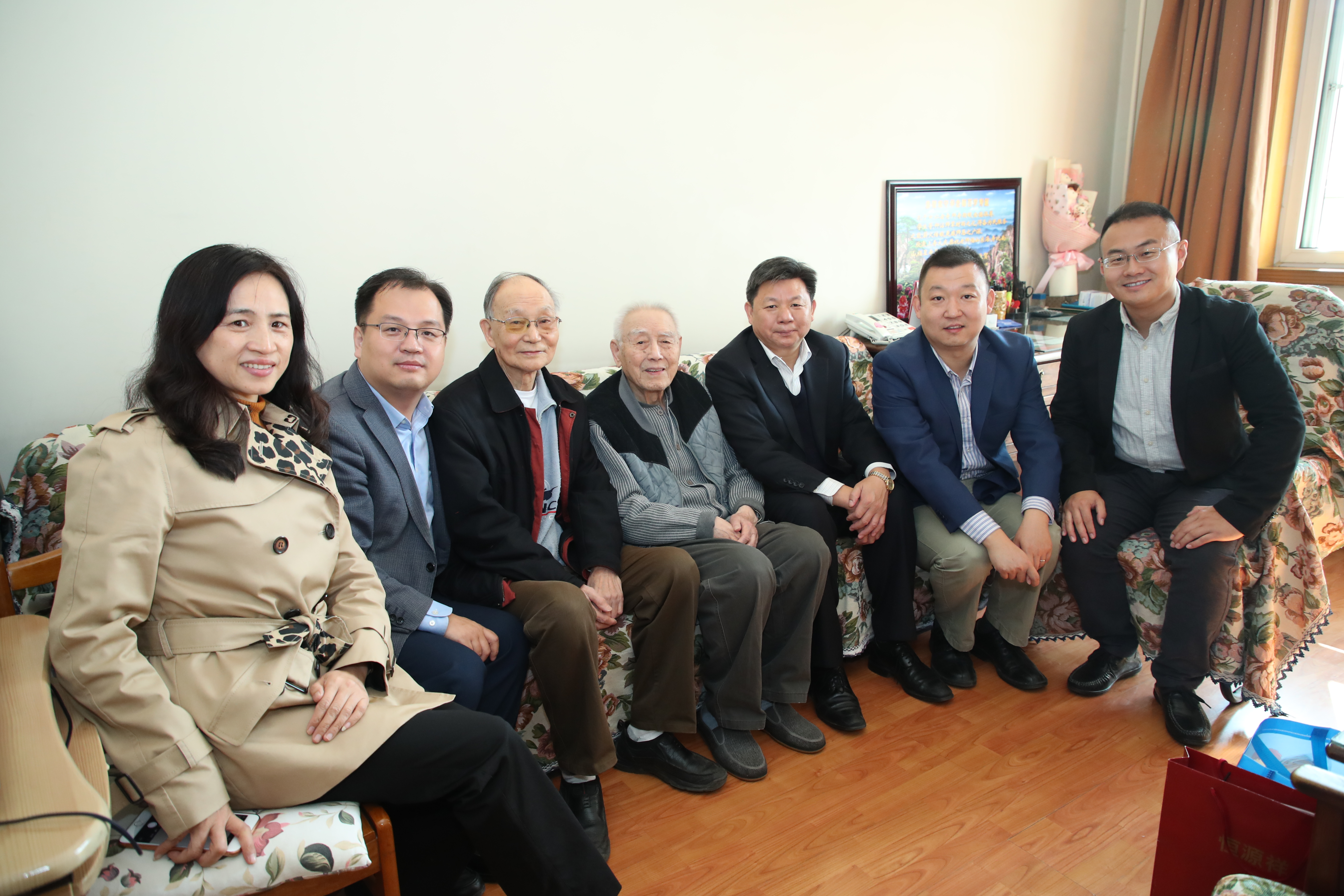 微信图片_20181024085049.jpg