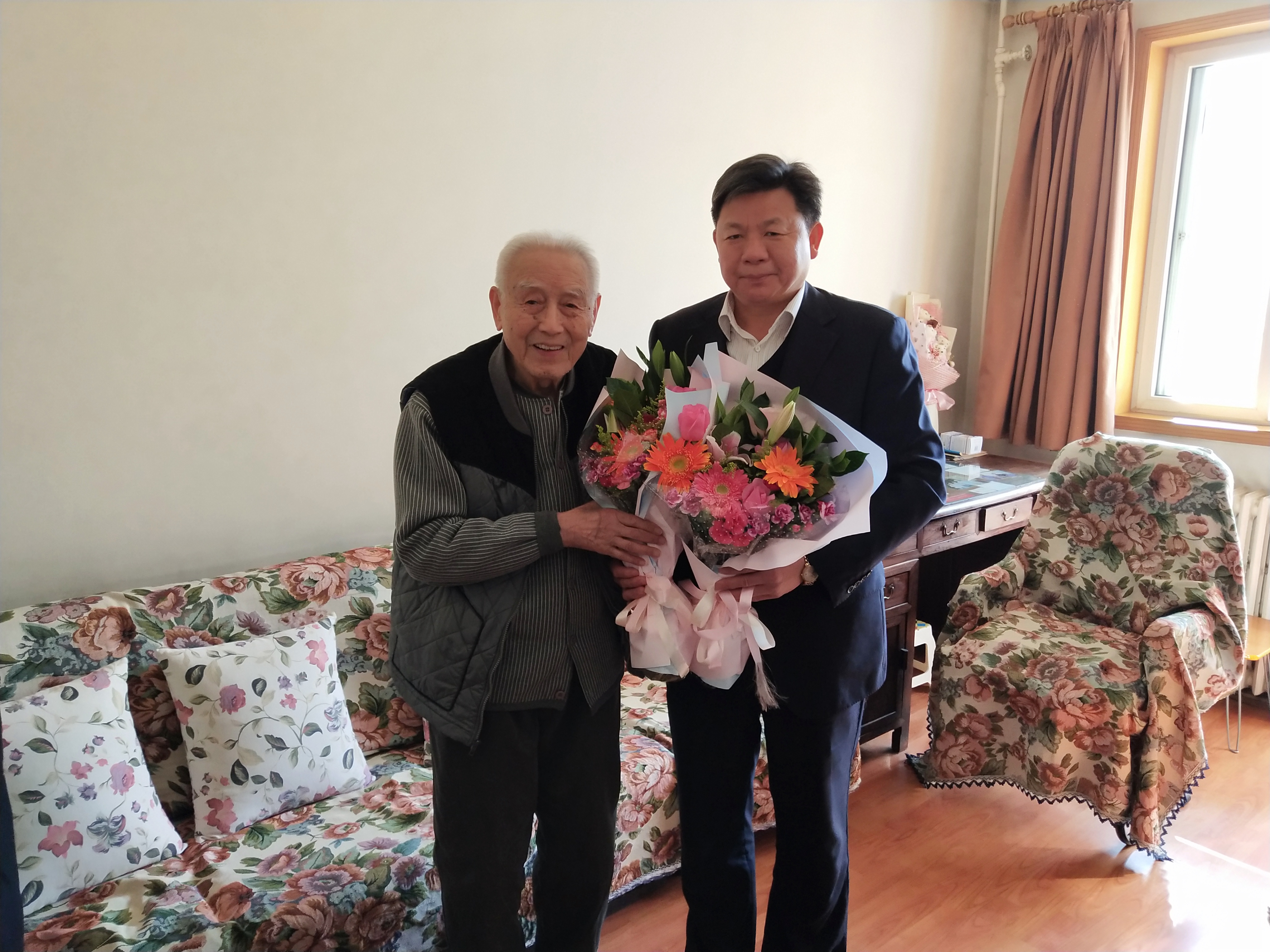 微信图片_20181024085055.jpg